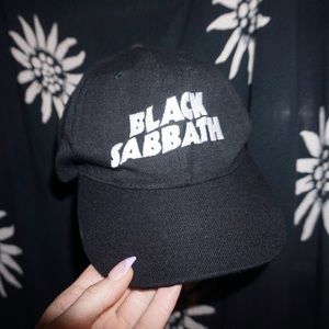 Black Sabbath embroidered cap🖤🎶